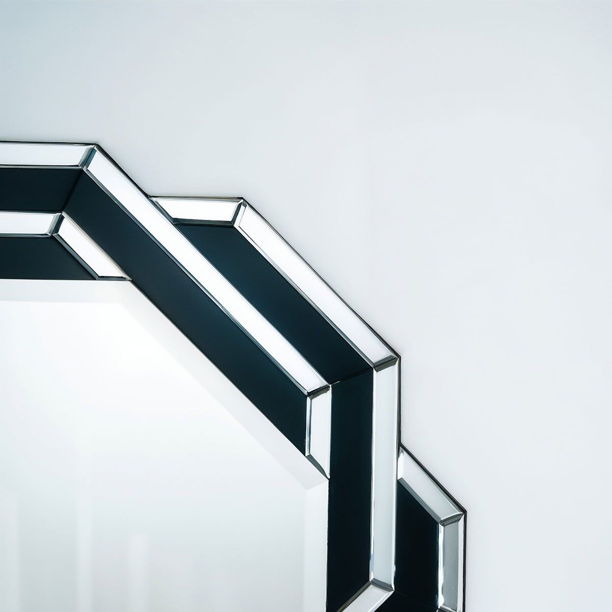 Espelho Decorativo Eros Grande 130x80cm 2 Espelho-Decorativo-Eros-Detalhes